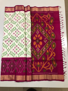 White with Rani Pink Pallu (POC/3040)