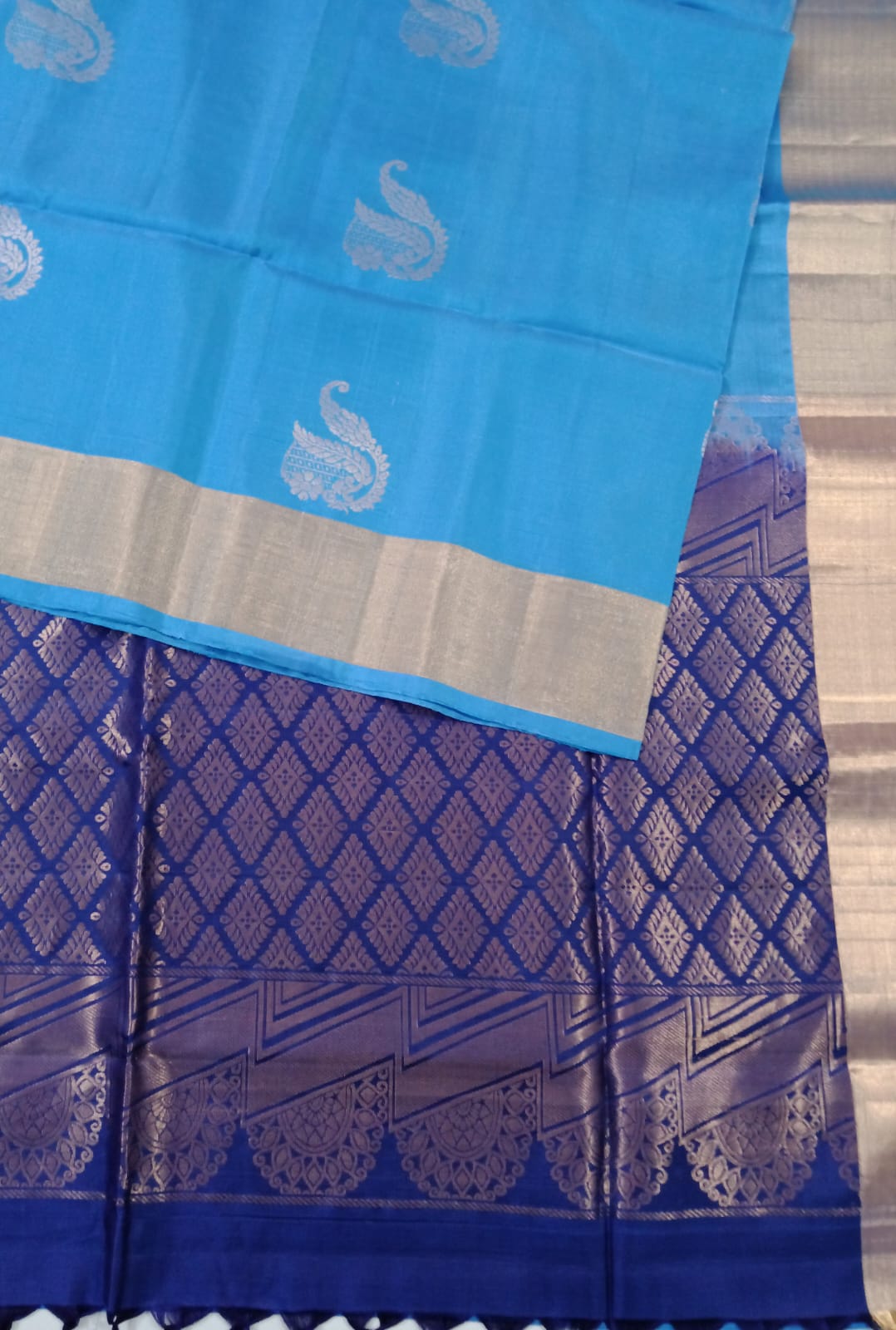 Sky Blue with Dark Blue Pallu (STM/3318)