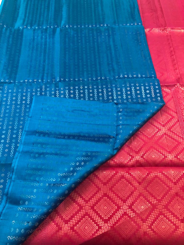 Copper Sulfate Blue with Rani Pink Pallu (STM/3232)